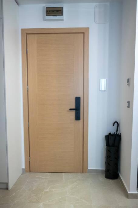 Luxury 2 Bedroom Apartment Bucharest Exterior photo